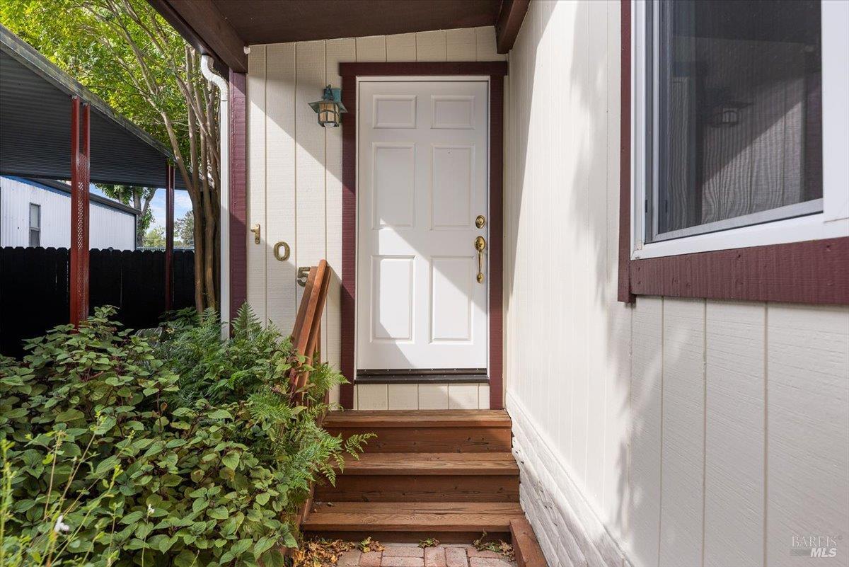 300 Stony Point Road Unit: #105