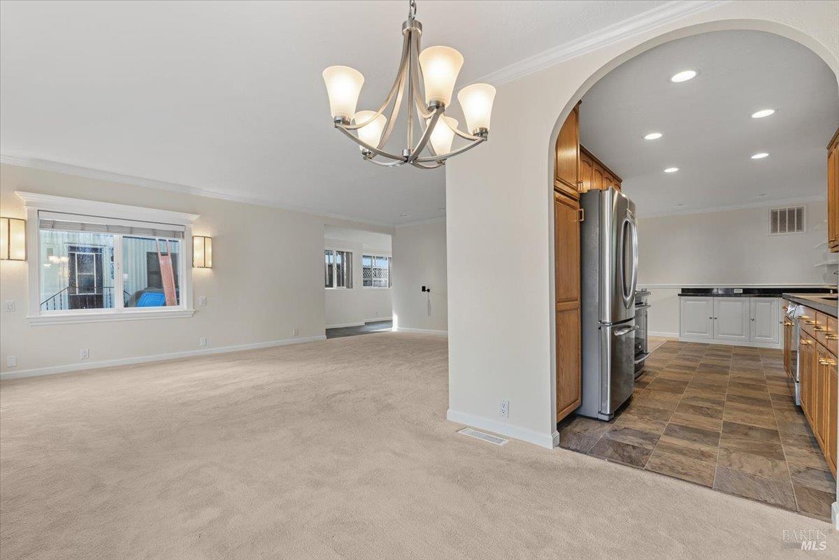 300 Stony Point Road Unit: #105