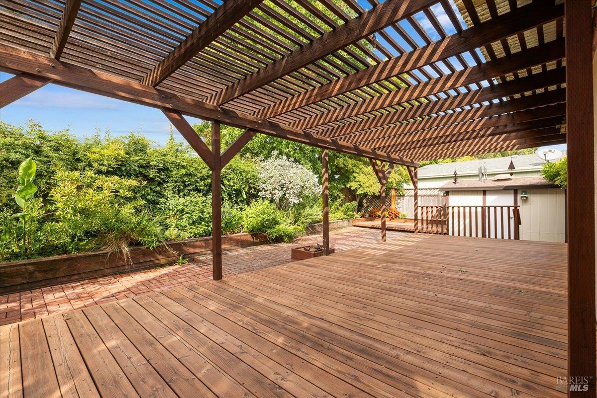 300 Stony Point Road Unit: #105