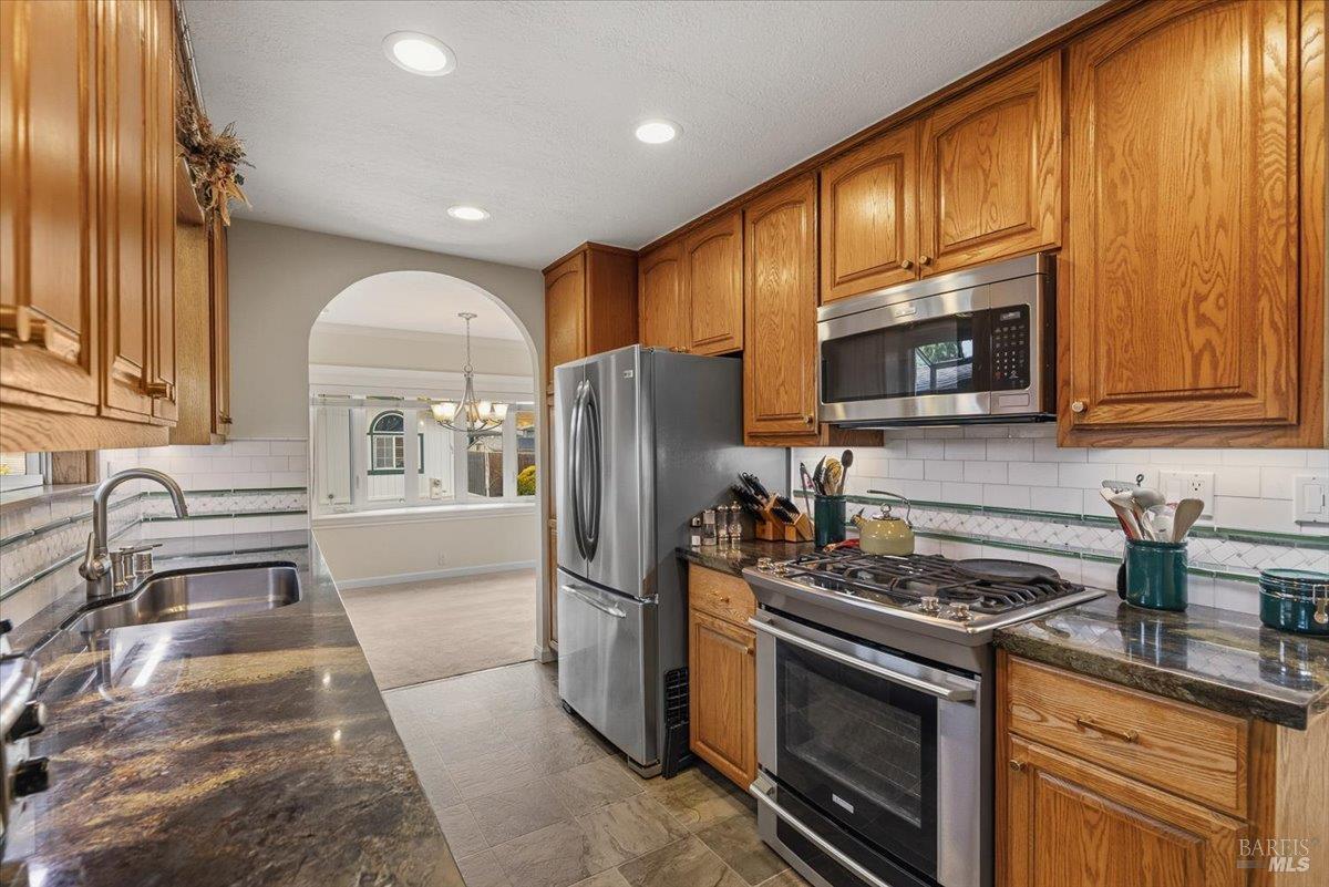 300 Stony Point Road Unit: #105