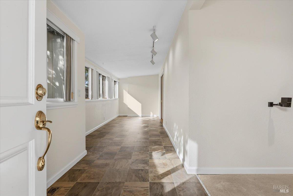 300 Stony Point Road Unit: #105