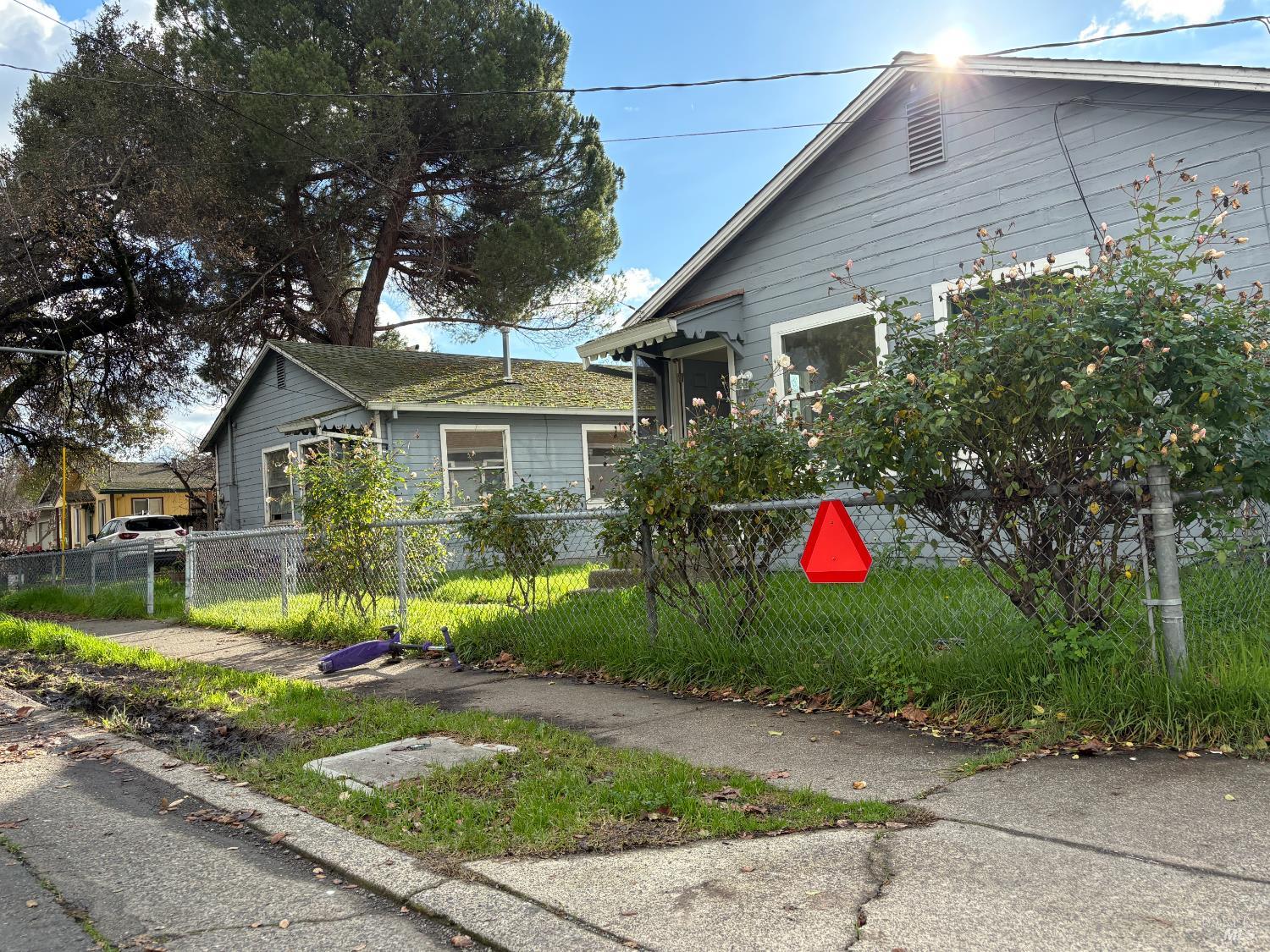 917 Hendley Street