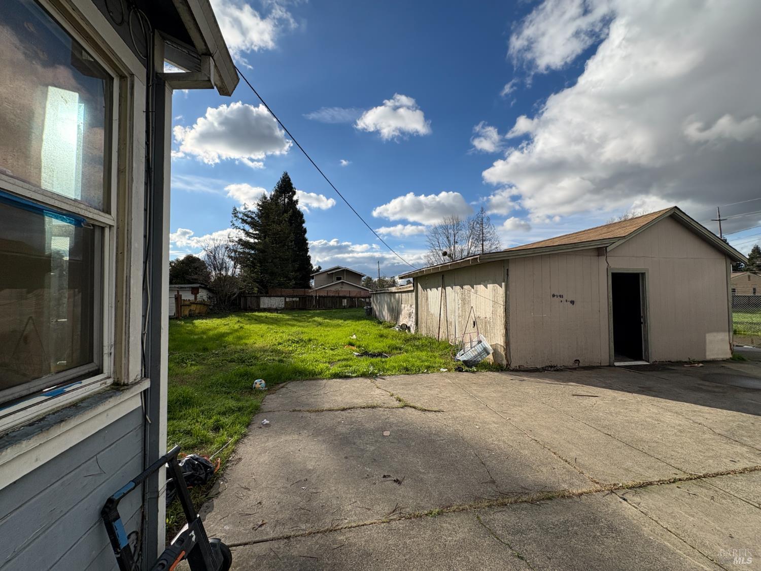 917 Hendley Street