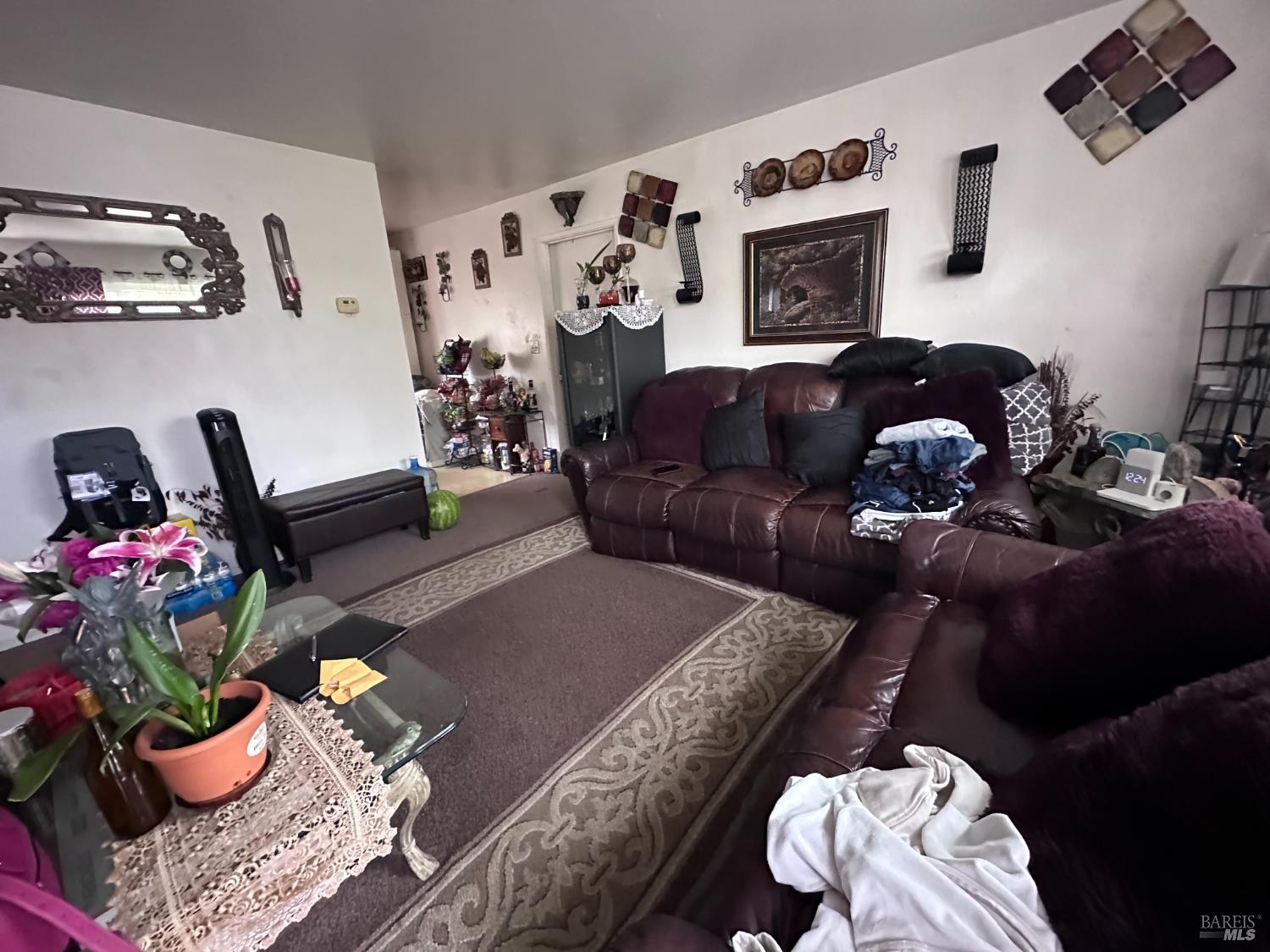 2723 Victoria Drive