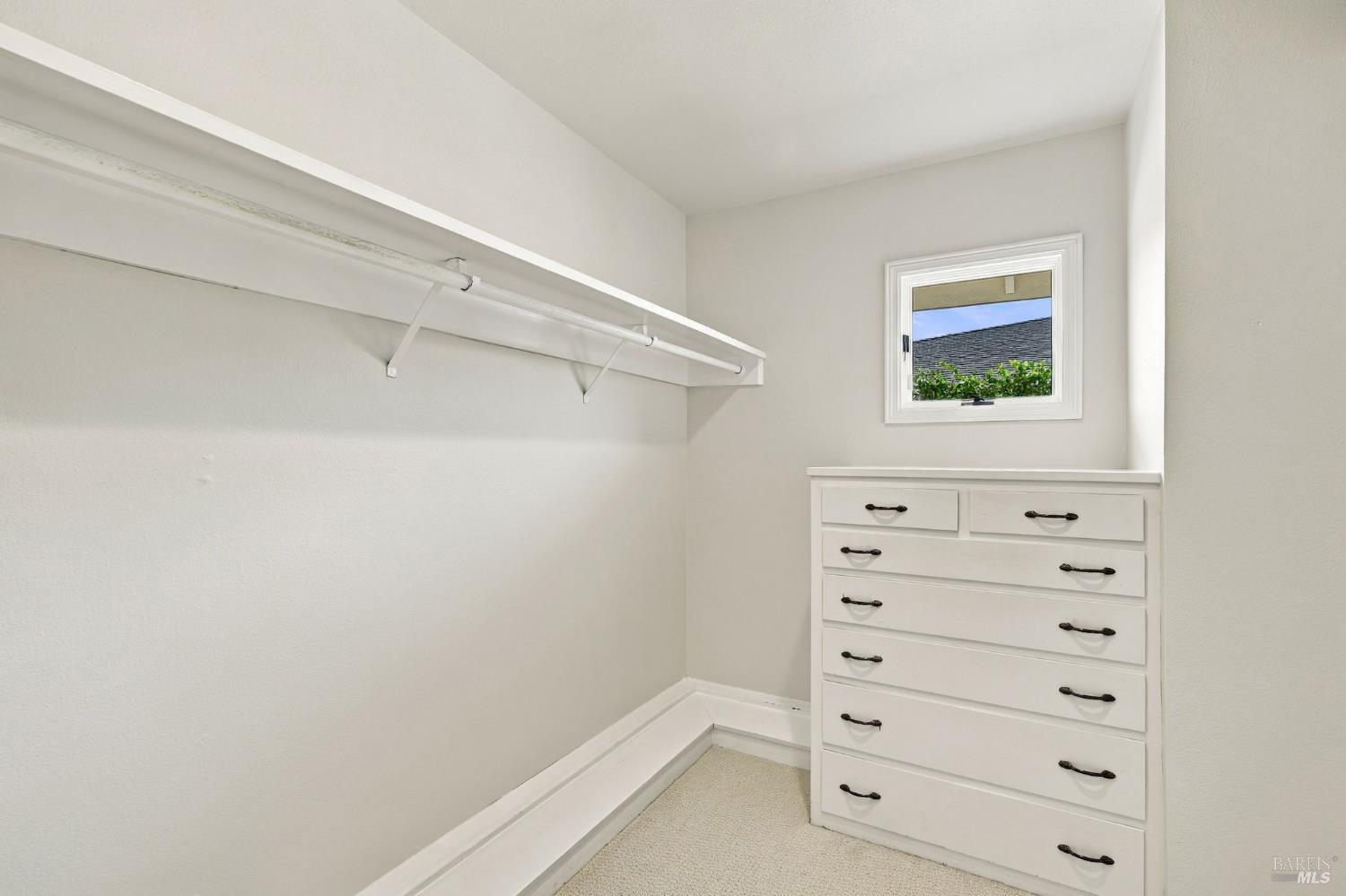 16 Aqua Vista Drive