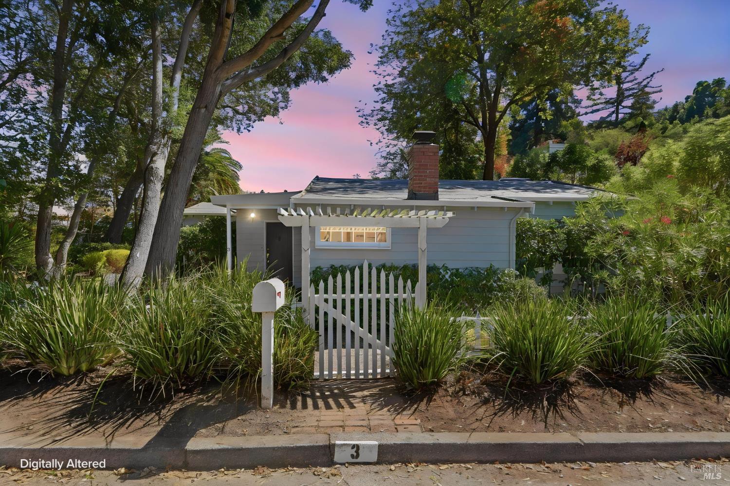 3 Emlin Place