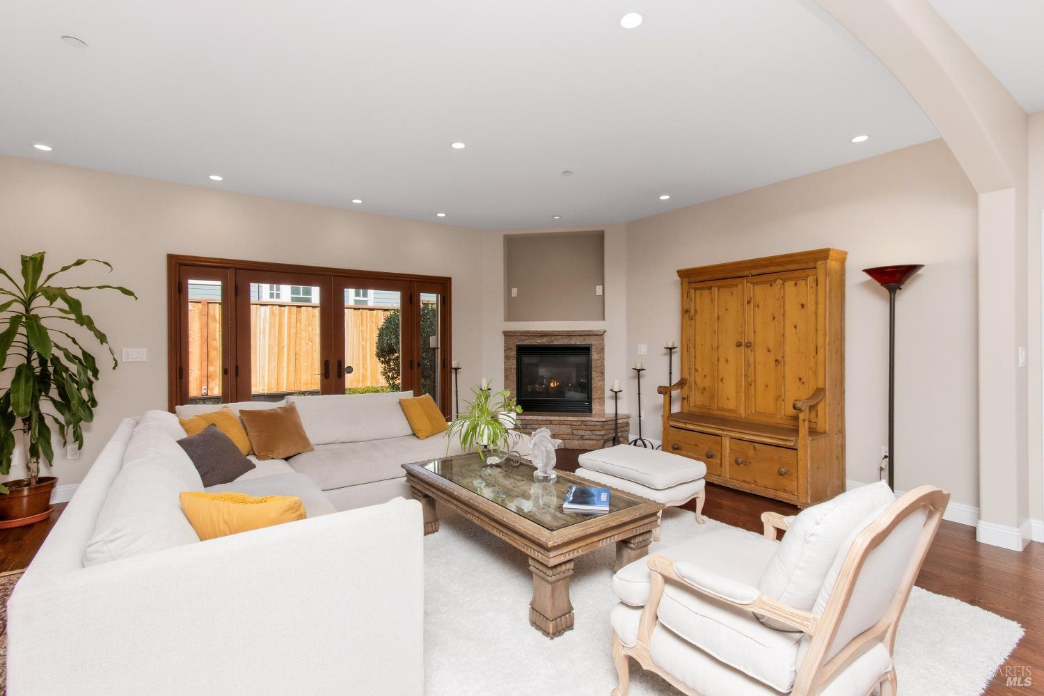 224 Cardwell Court