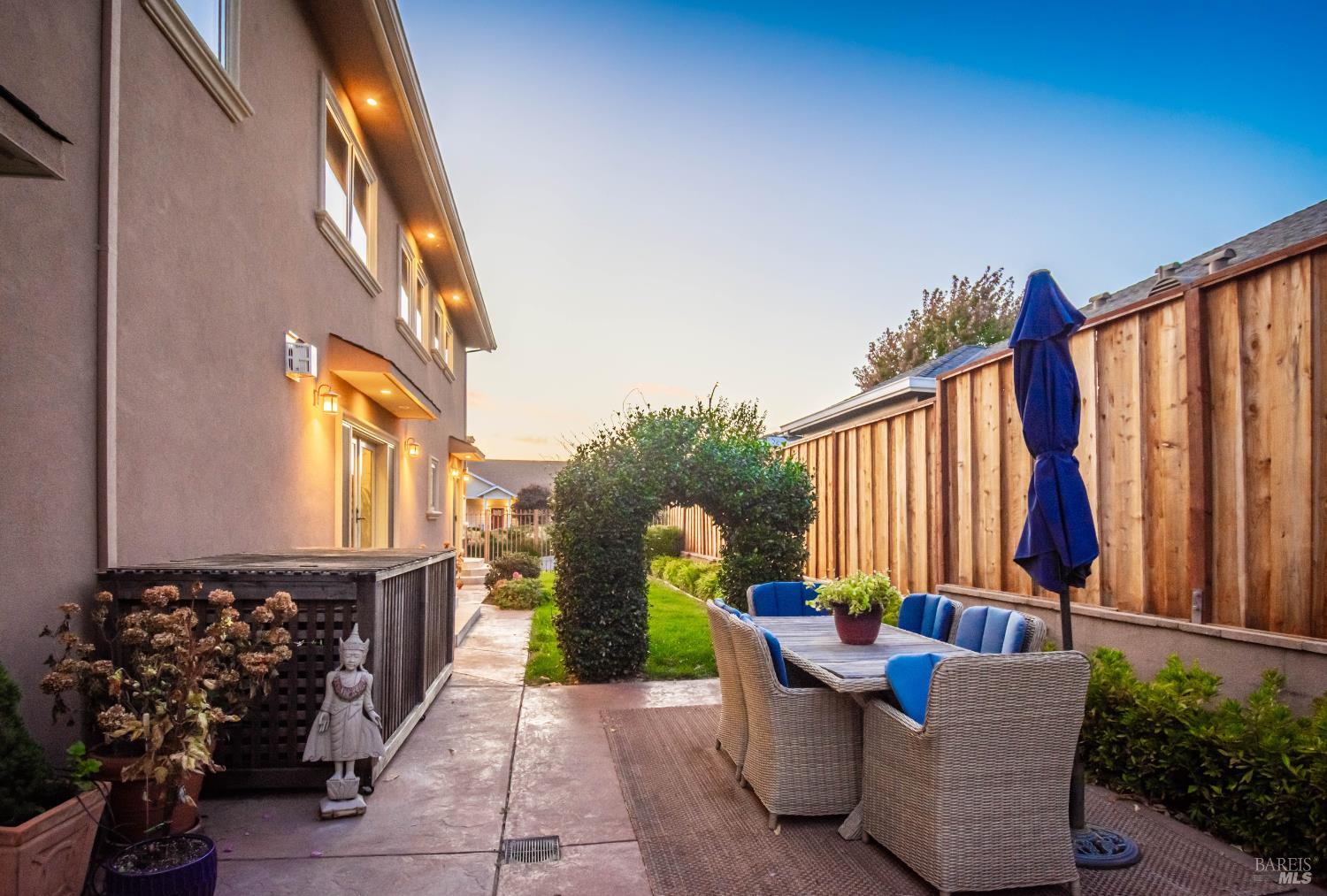224 Cardwell Court