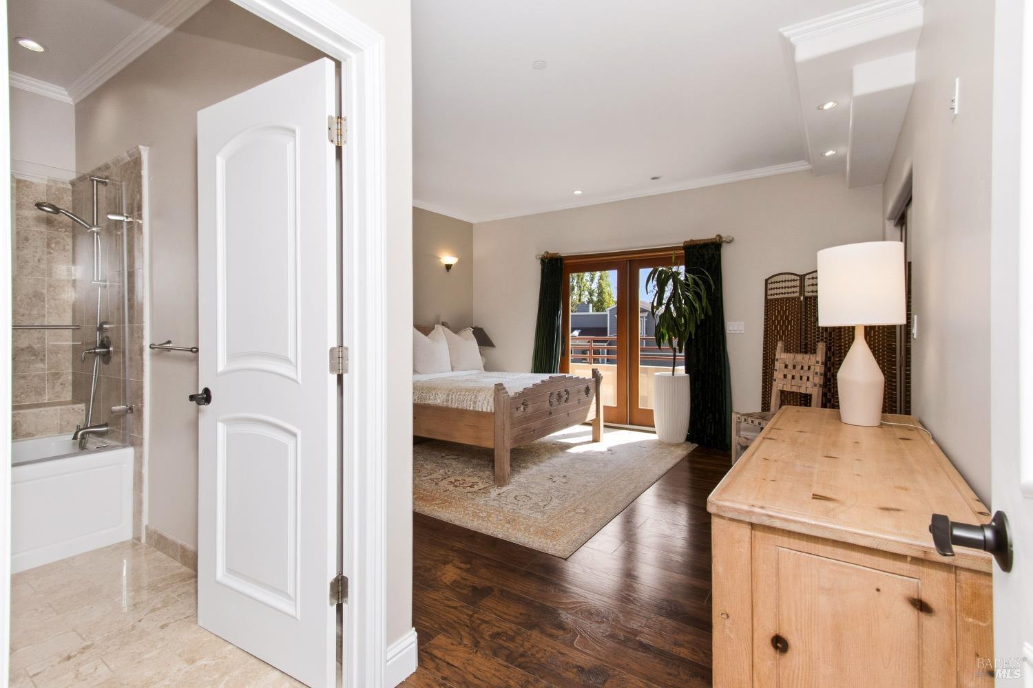 224 Cardwell Court