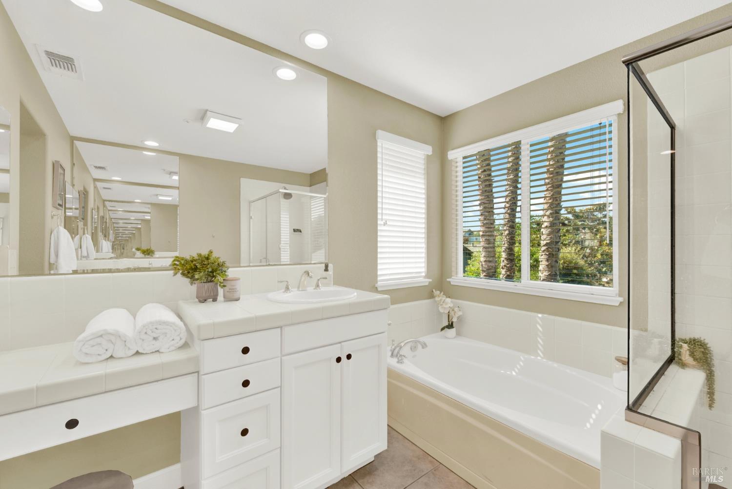 3209 Von Uhlit Ranch Road