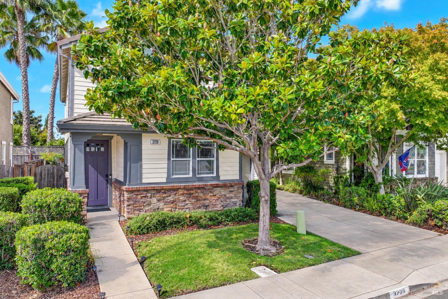 3209 Von Uhlit Ranch Road