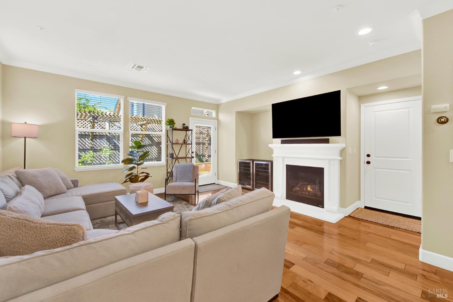3209 Von Uhlit Ranch Road