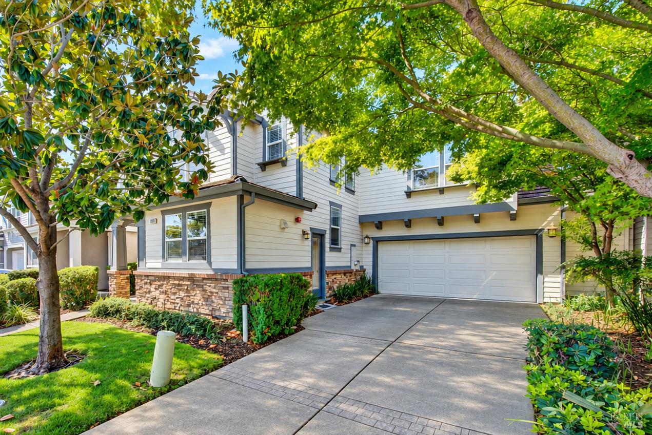 3209 Von Uhlit Ranch Road