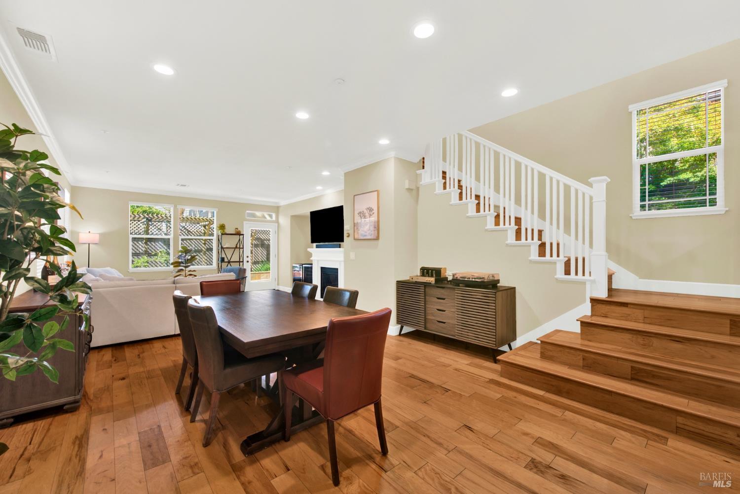 3209 Von Uhlit Ranch Road