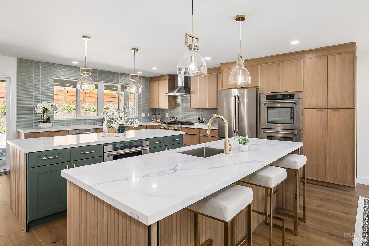 36 Capilano Drive