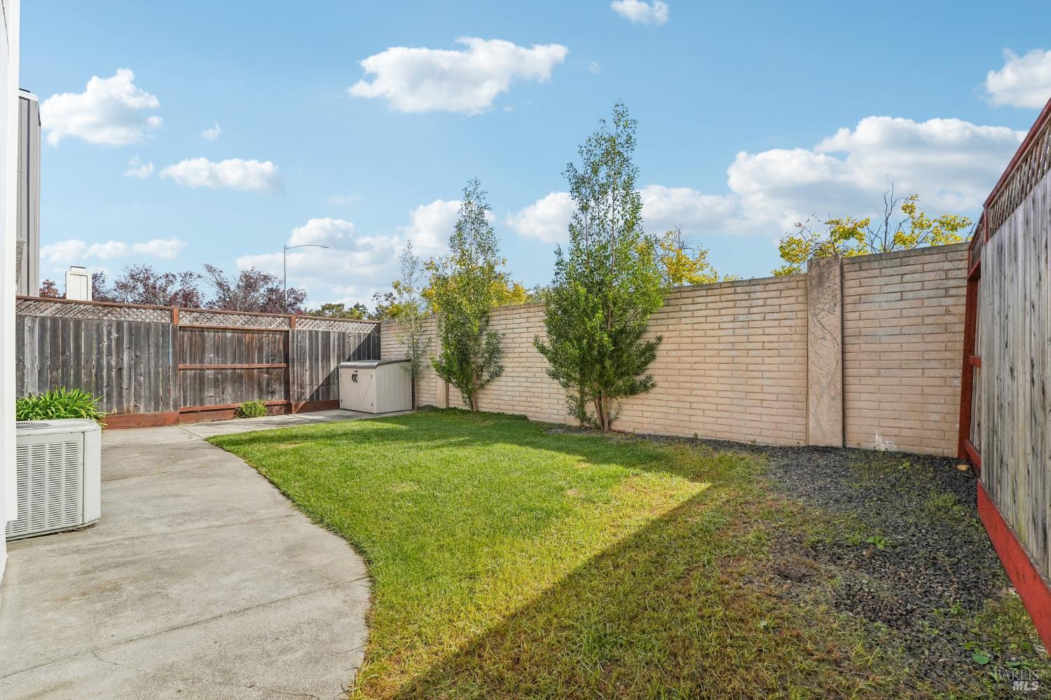 7628 Mandolin Way