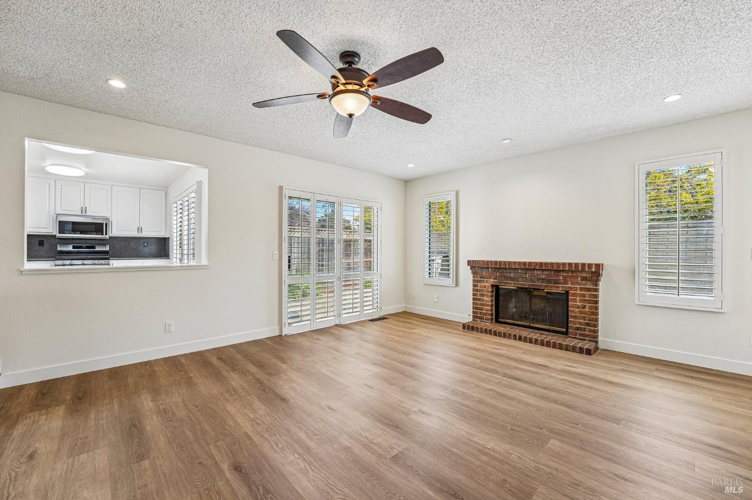 7628 Mandolin Way