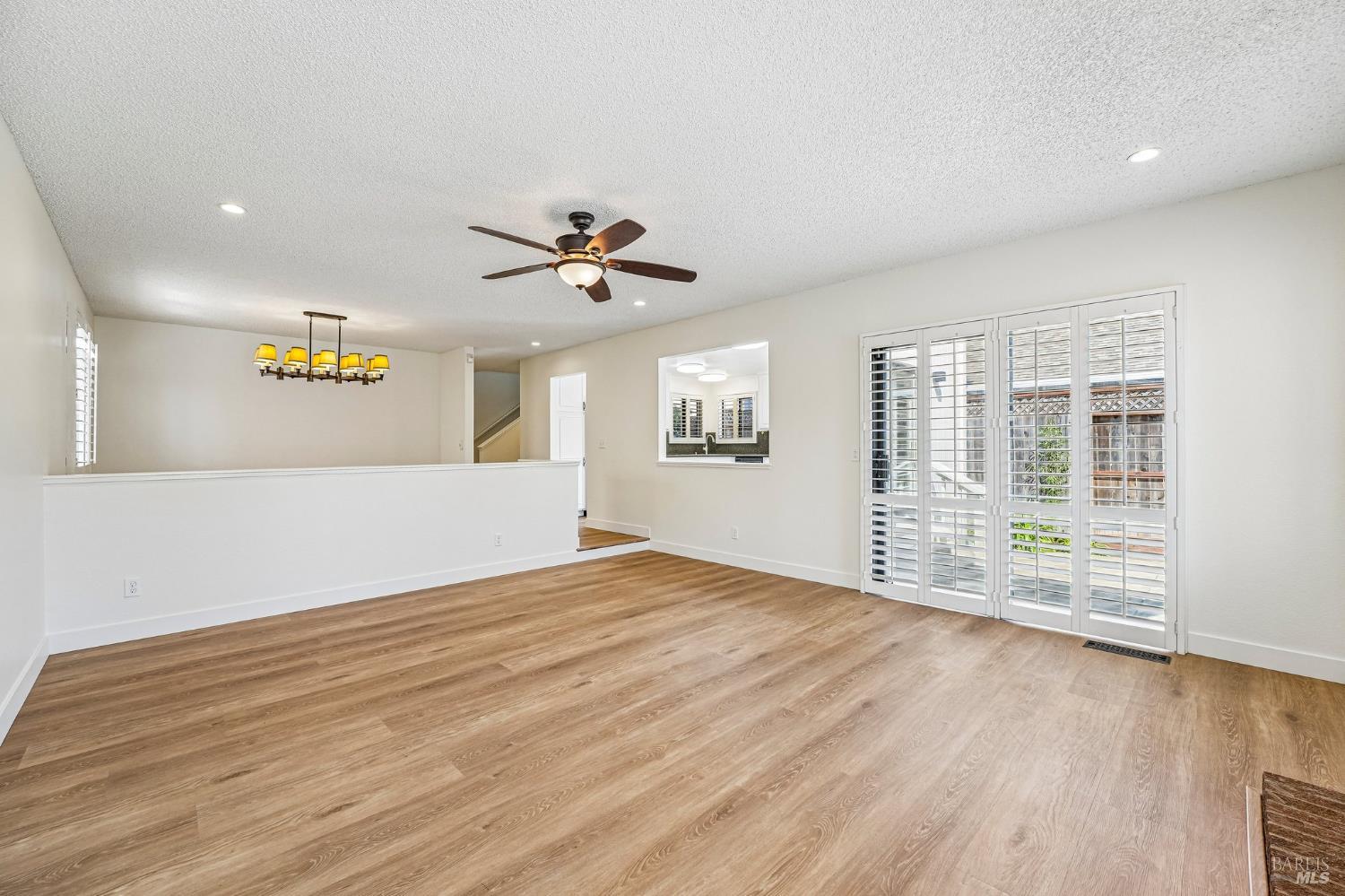7628 Mandolin Way