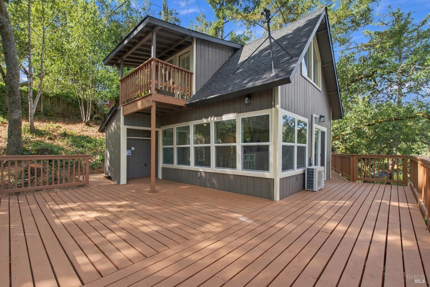 9438 Rio Vista Road
