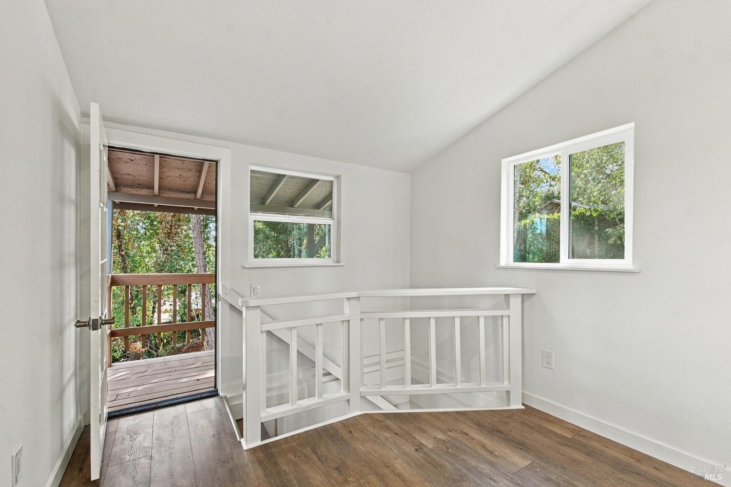 9438 Rio Vista Road