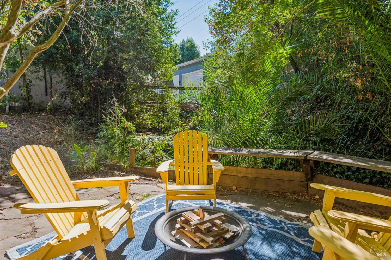 33 Brookdale Avenue