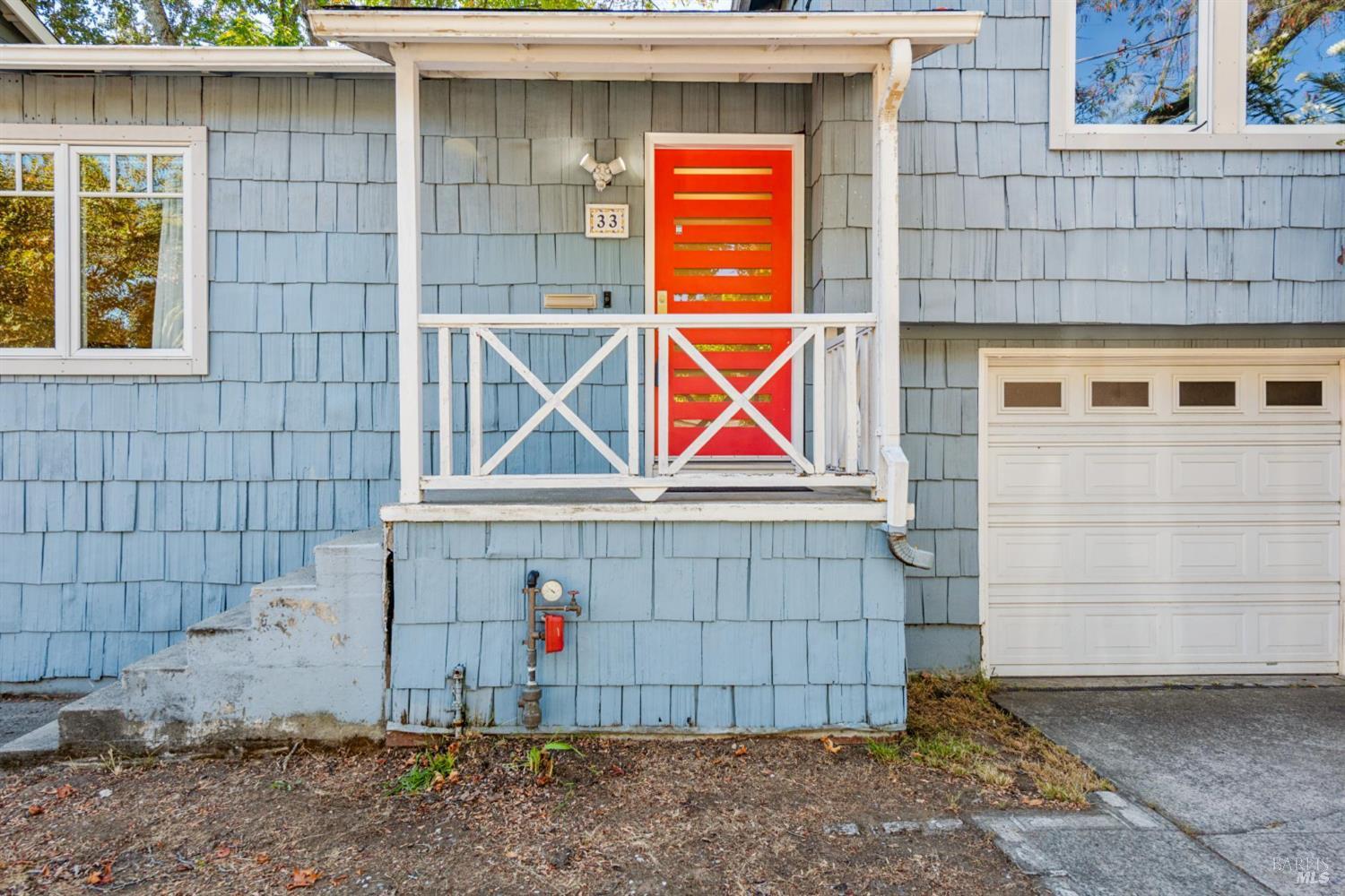 33 Brookdale Avenue