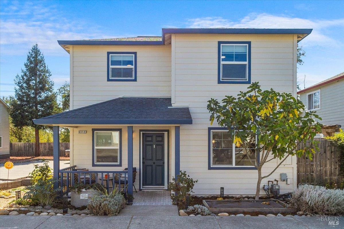 6312 Tristania Court