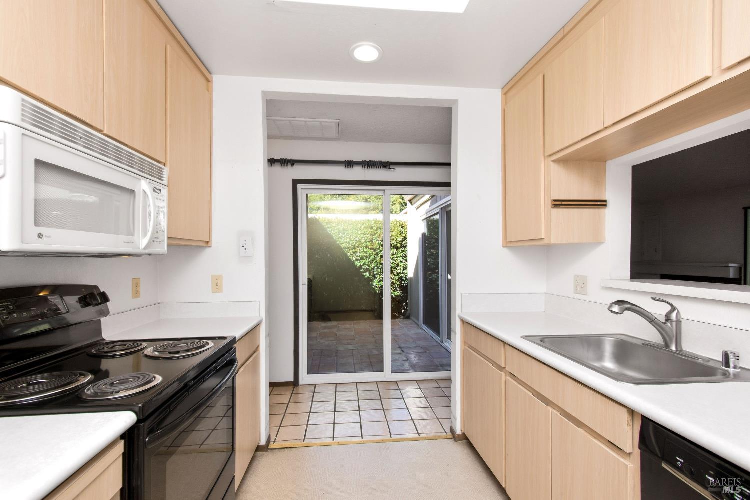 1184 Walnut Street