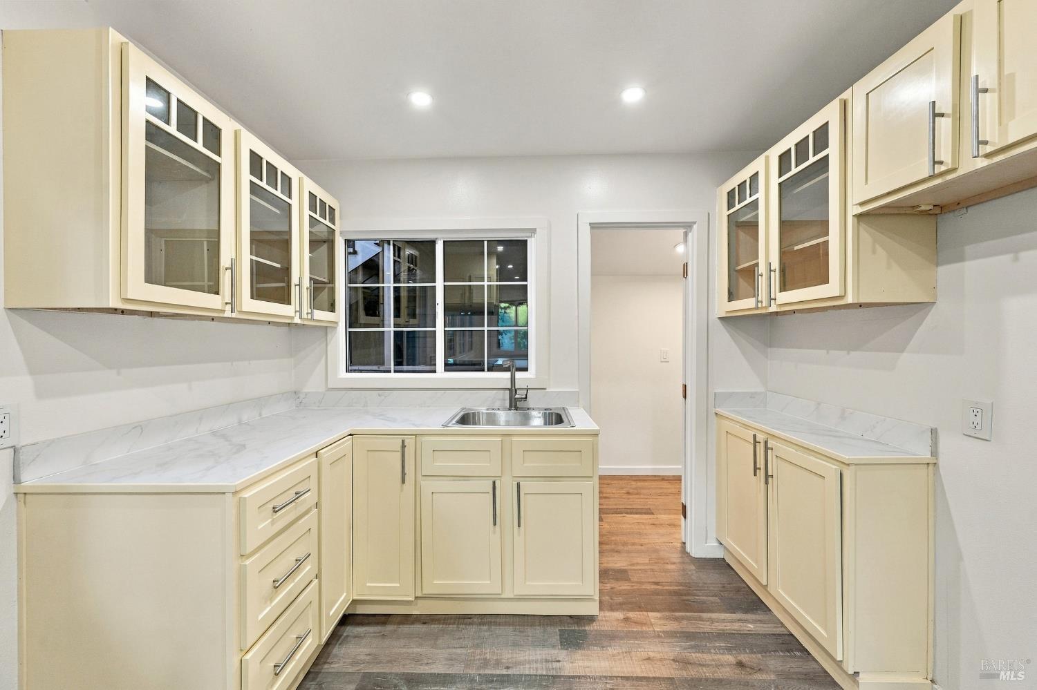 21498 Starrett Hill Road
