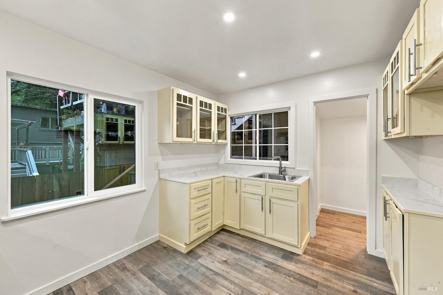 21498 Starrett Hill Road