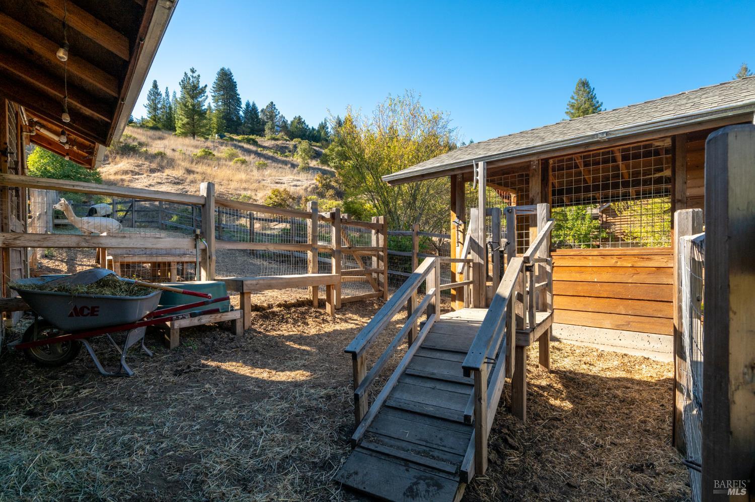 1300 Niestrath Road