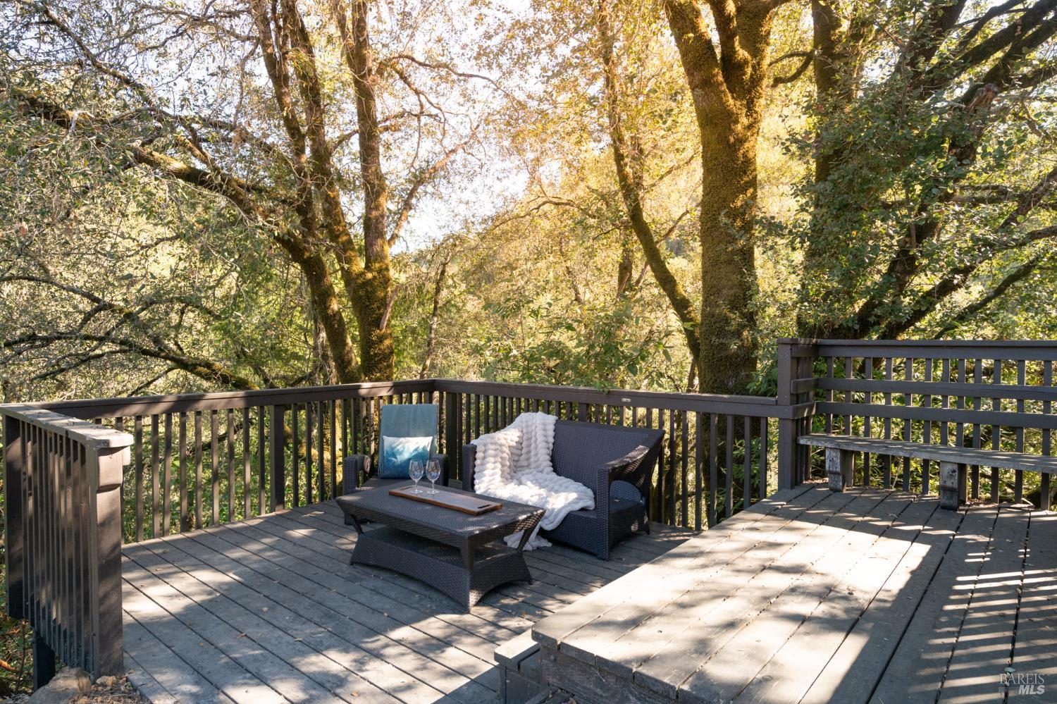 1300 Niestrath Road