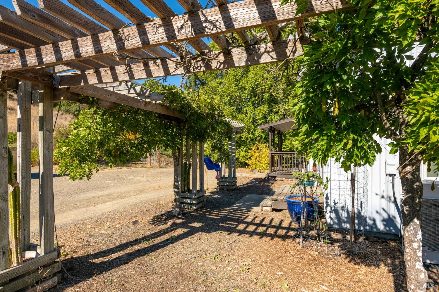 1300 Niestrath Road
