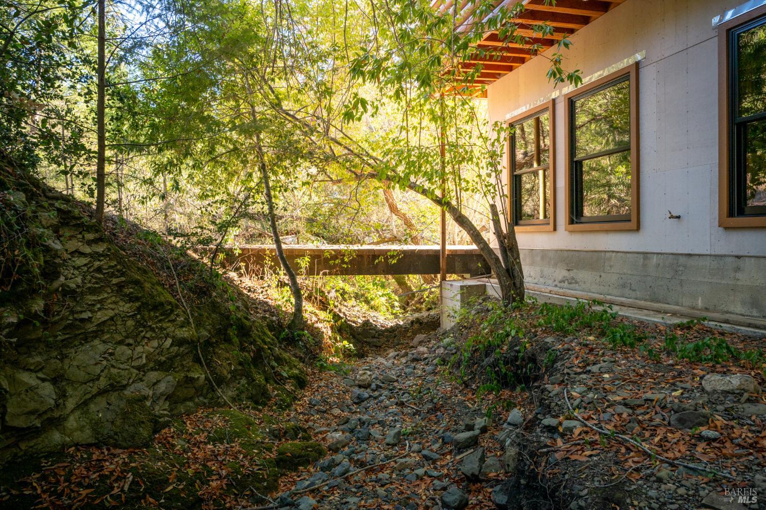 1300 Niestrath Road