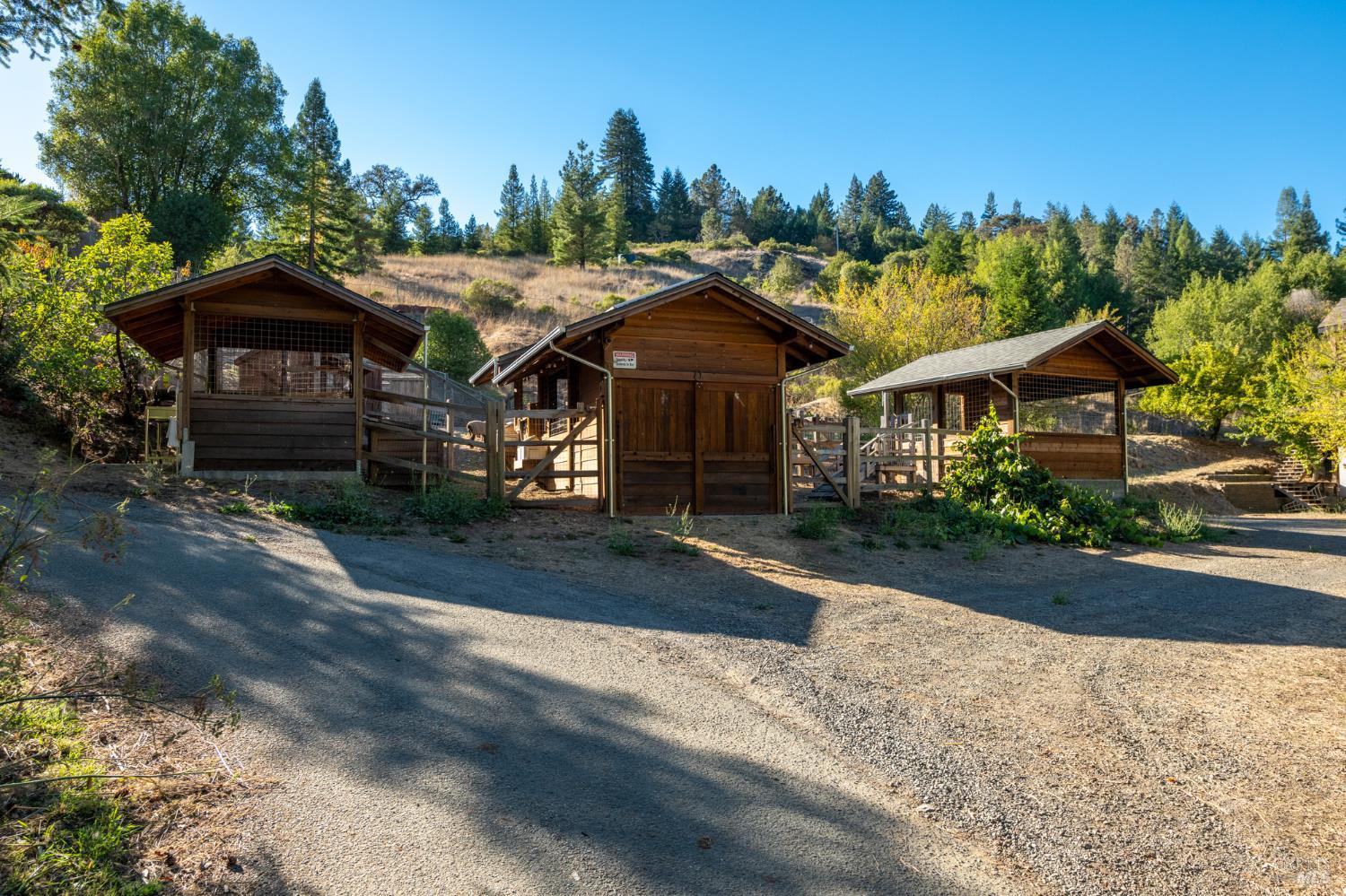 1300 Niestrath Road