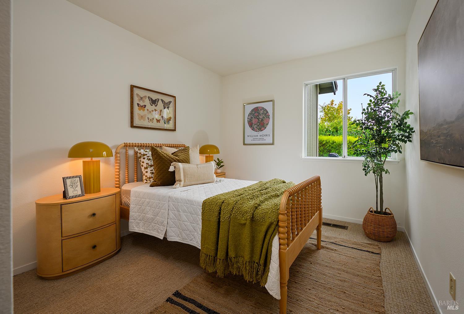 172 Flametree Circle
