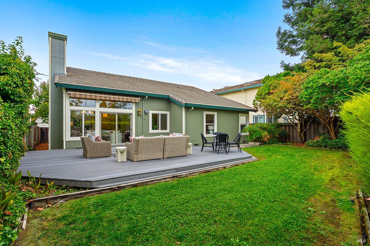 172 Flametree Circle
