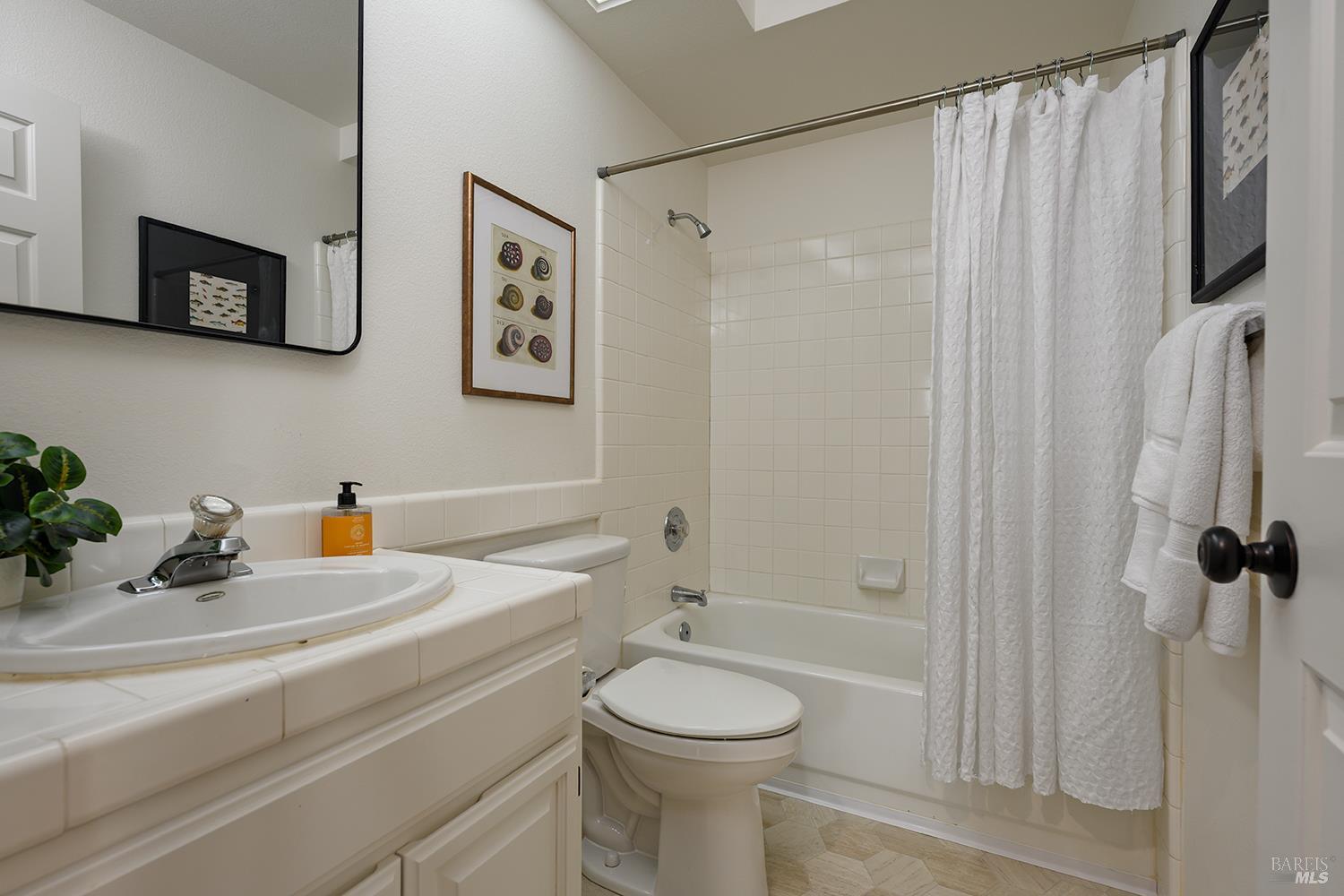 172 Flametree Circle