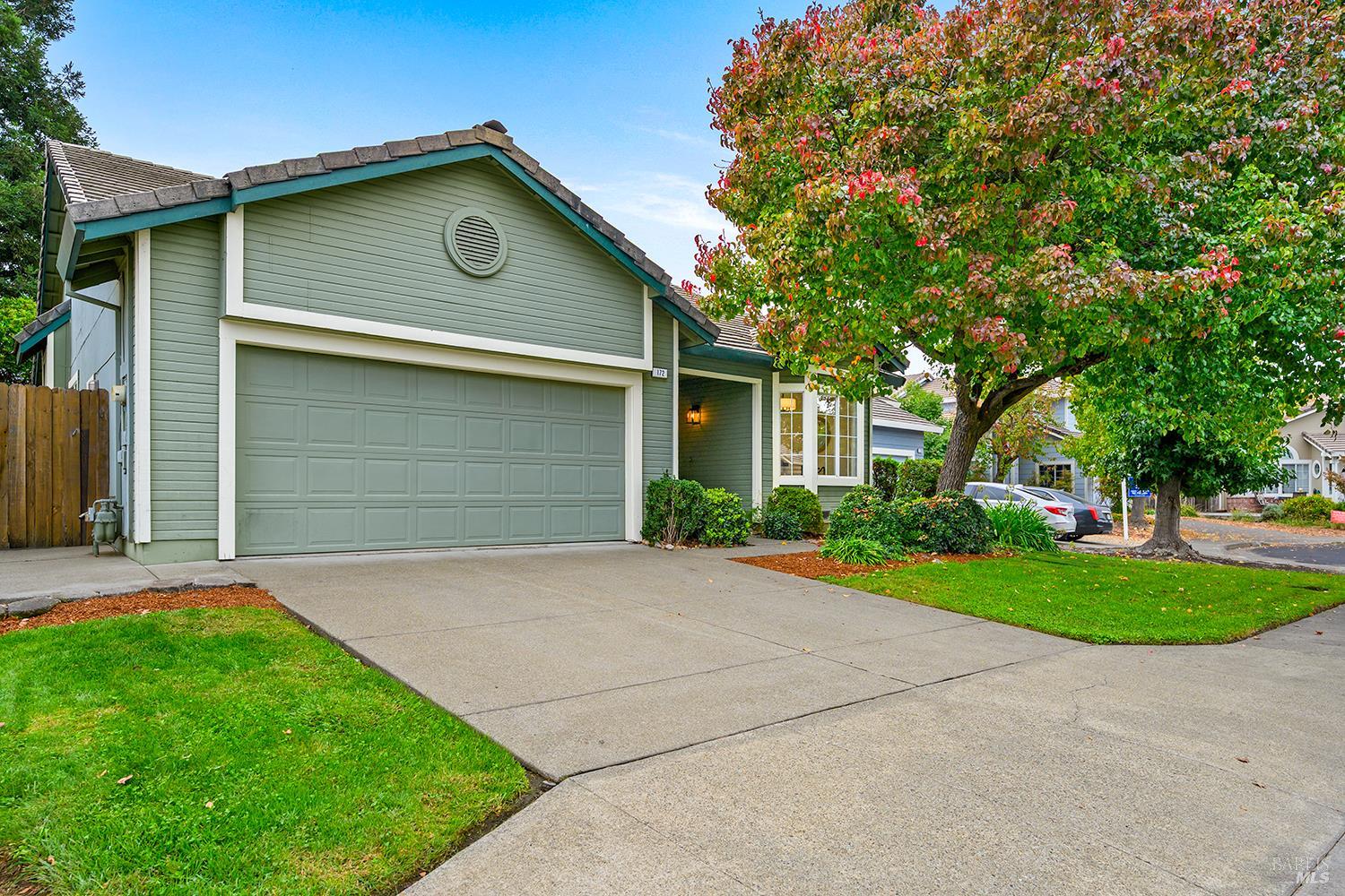 172 Flametree Circle