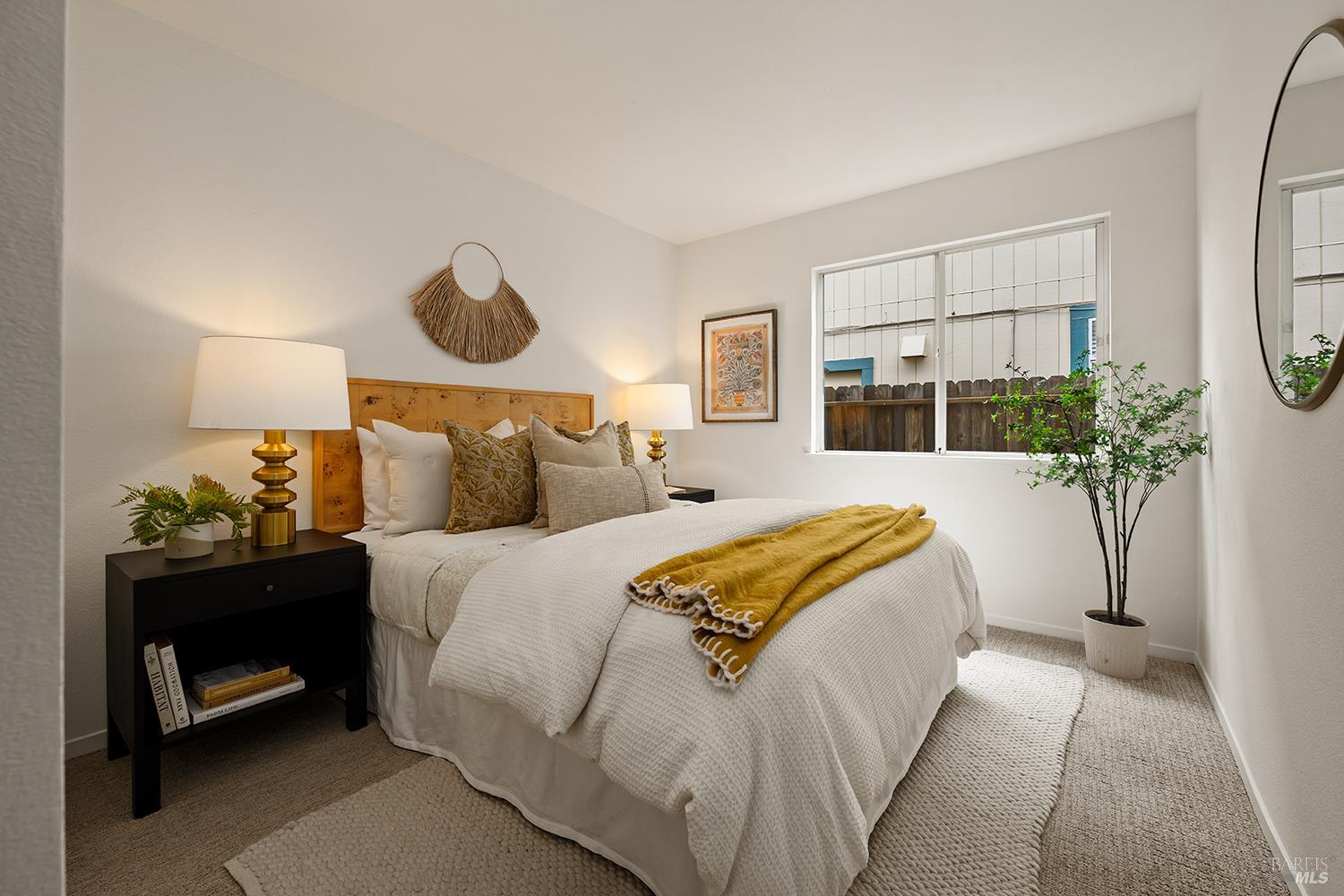 172 Flametree Circle