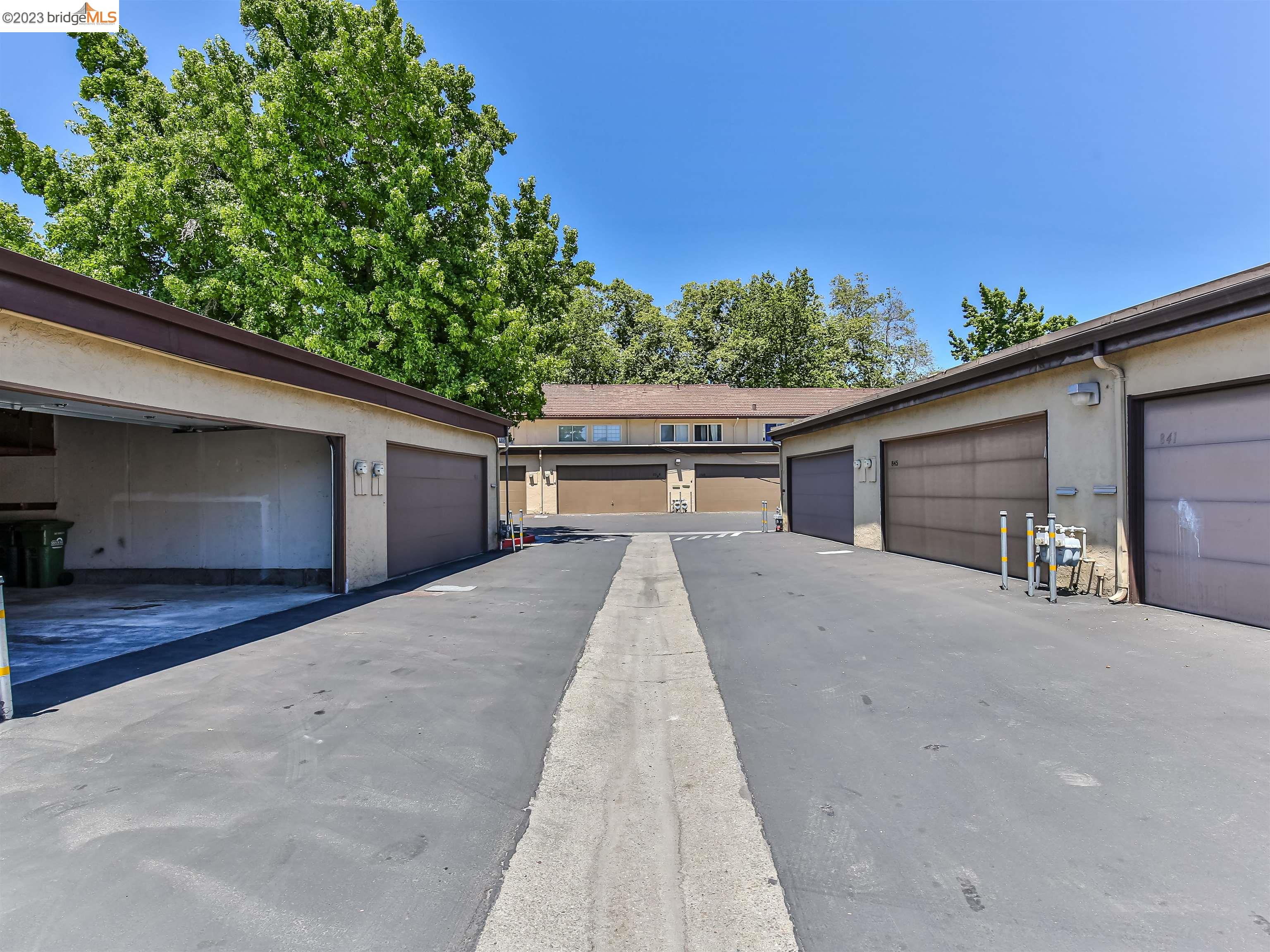 843 Southgrove Dr