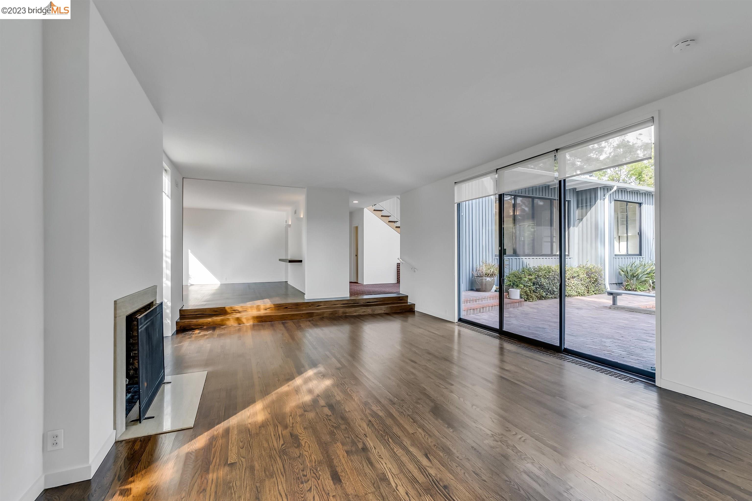 5 Sotelo Avenue