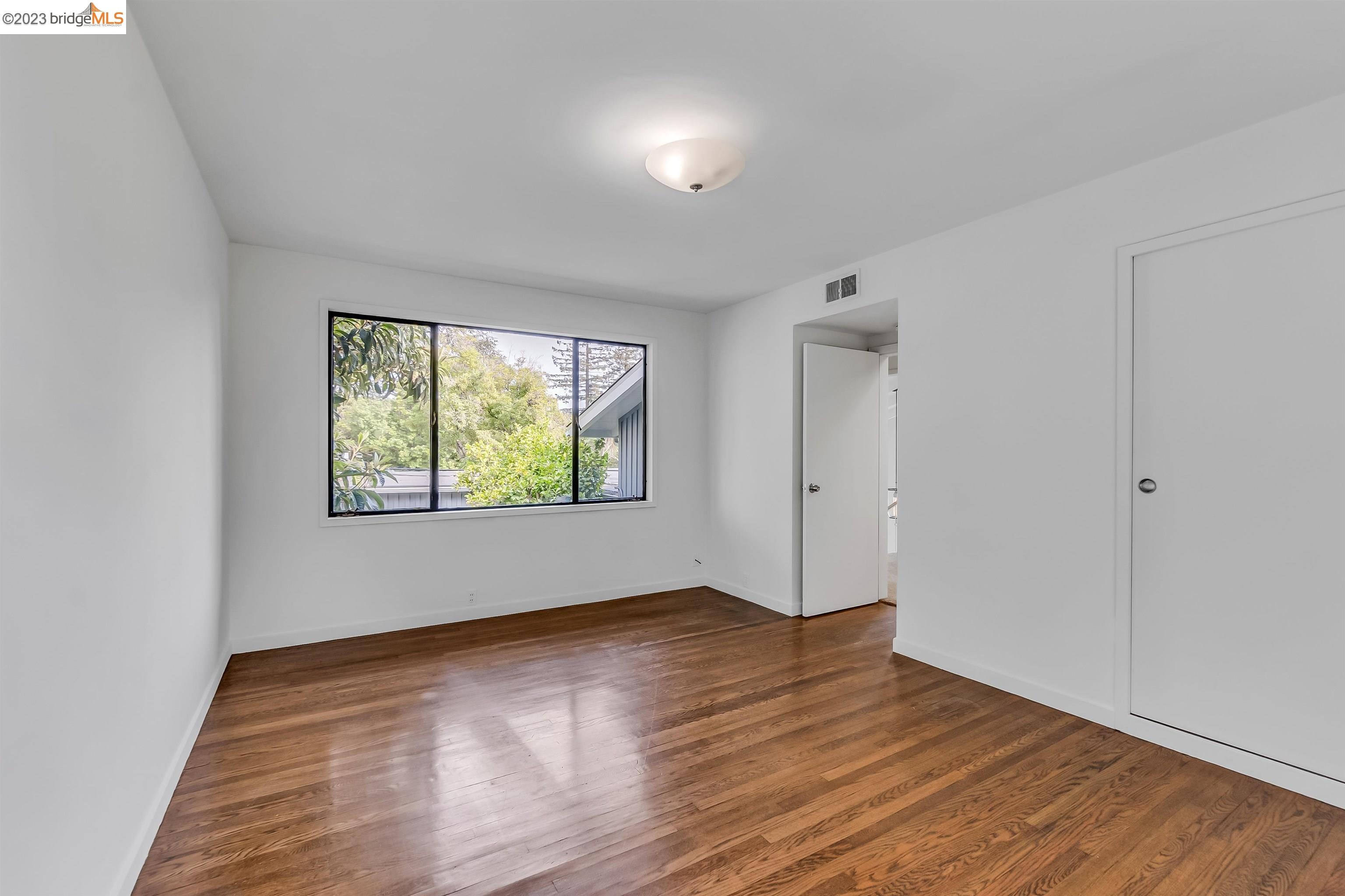 5 Sotelo Avenue