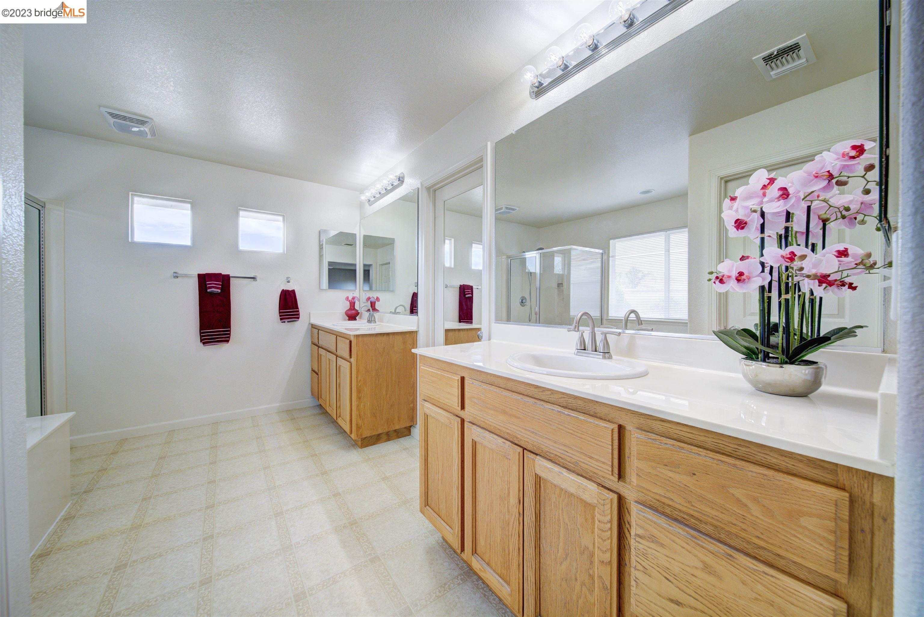5048 Almanor Dr