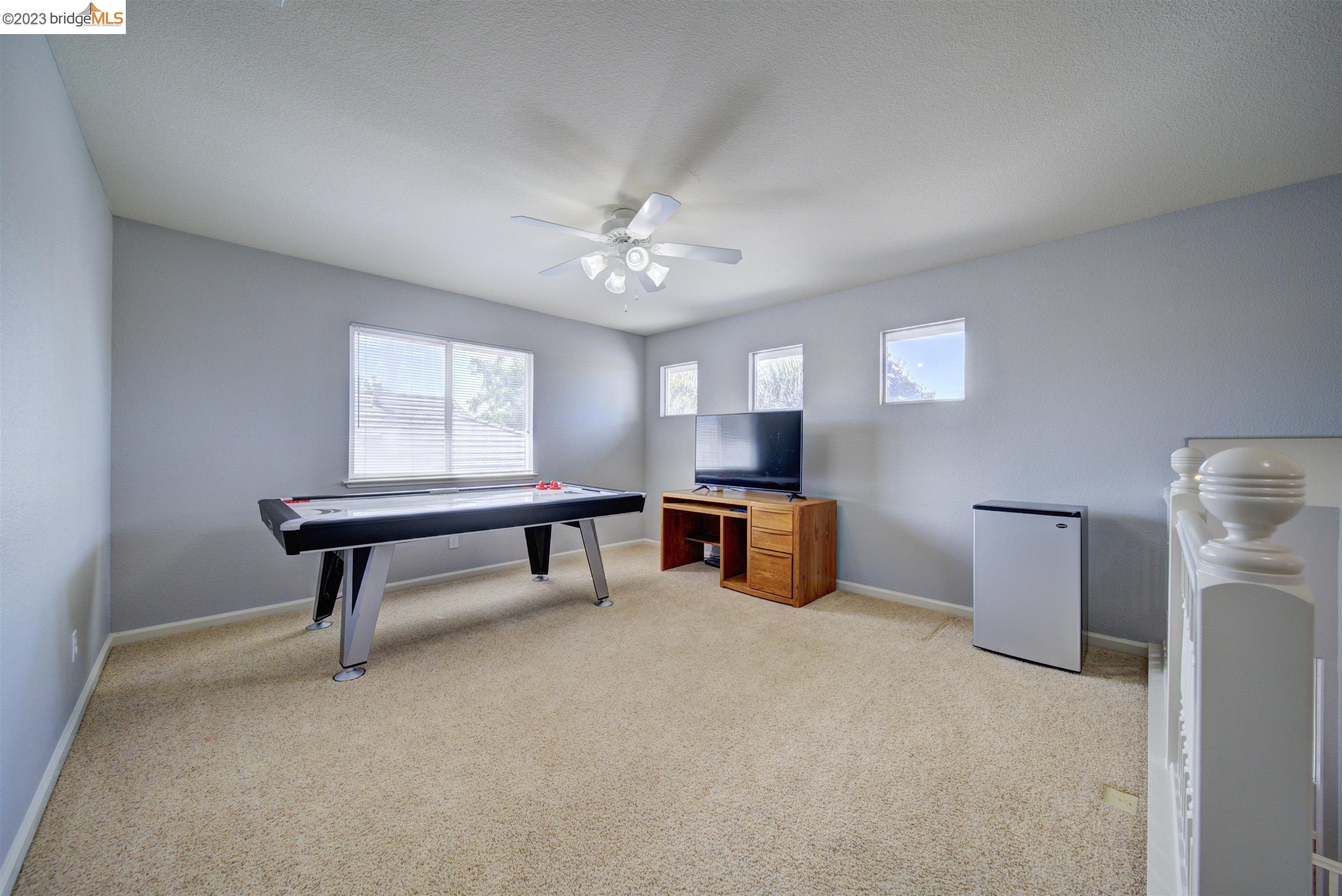 5048 Almanor Dr