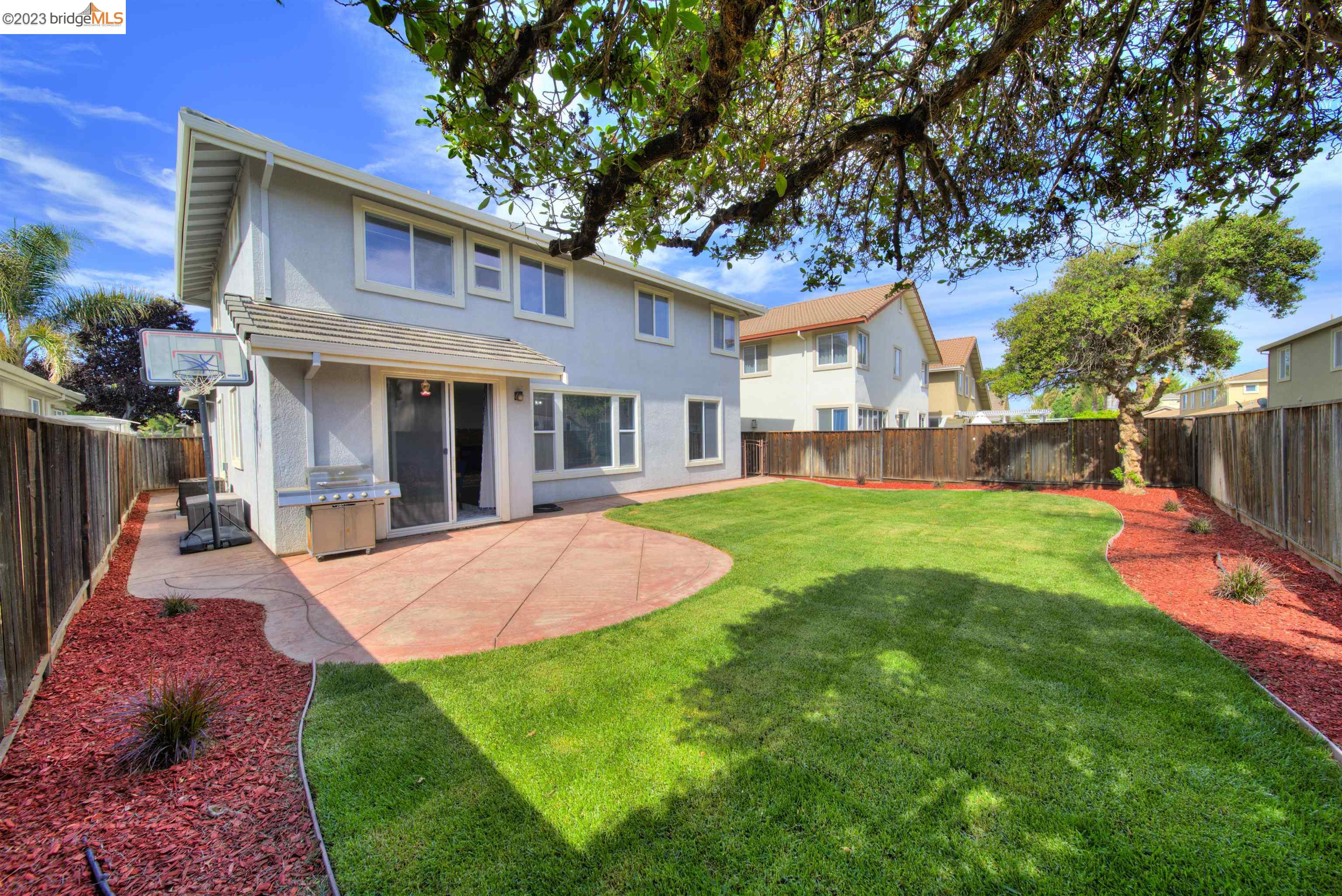 5048 Almanor Dr