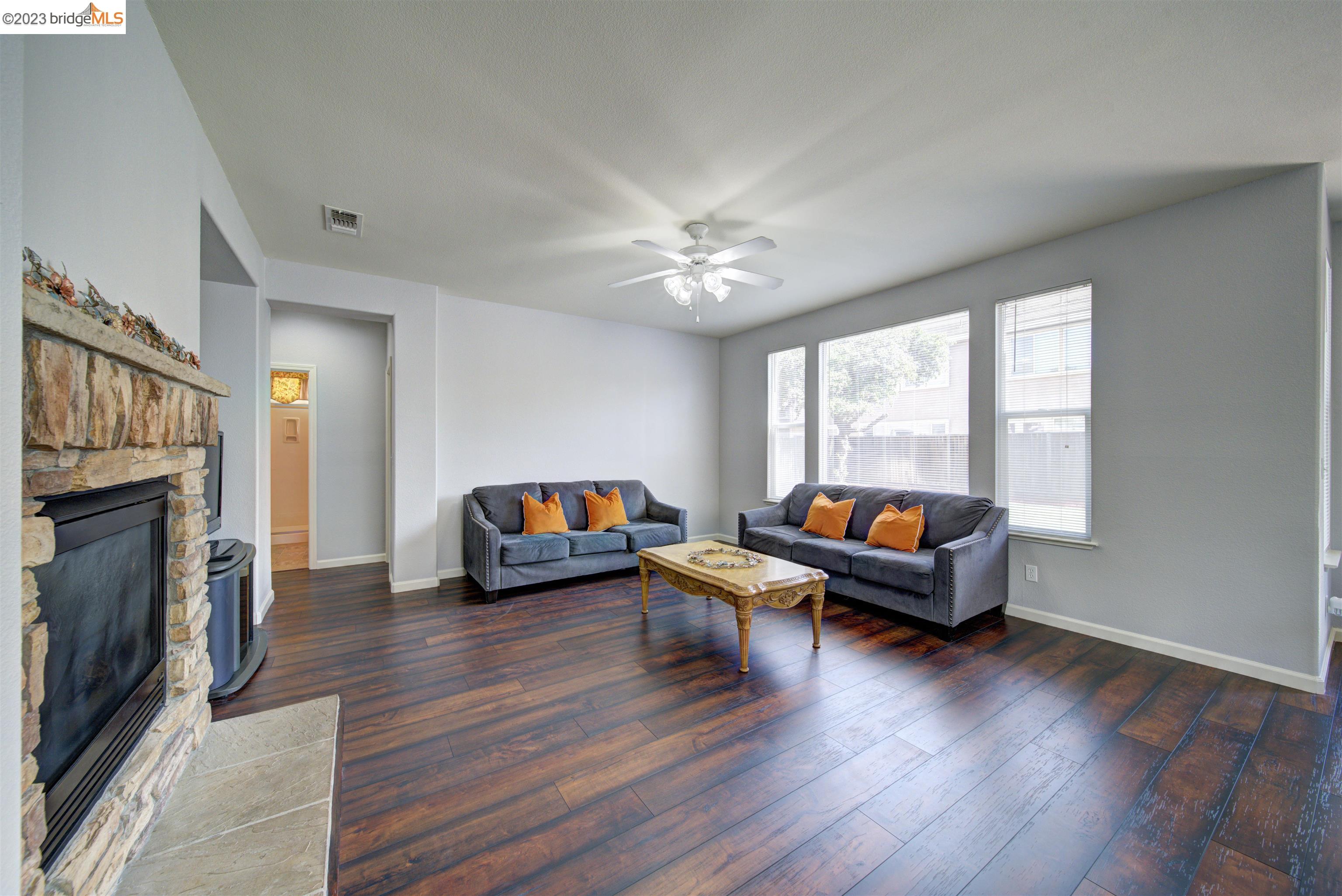 5048 Almanor Dr