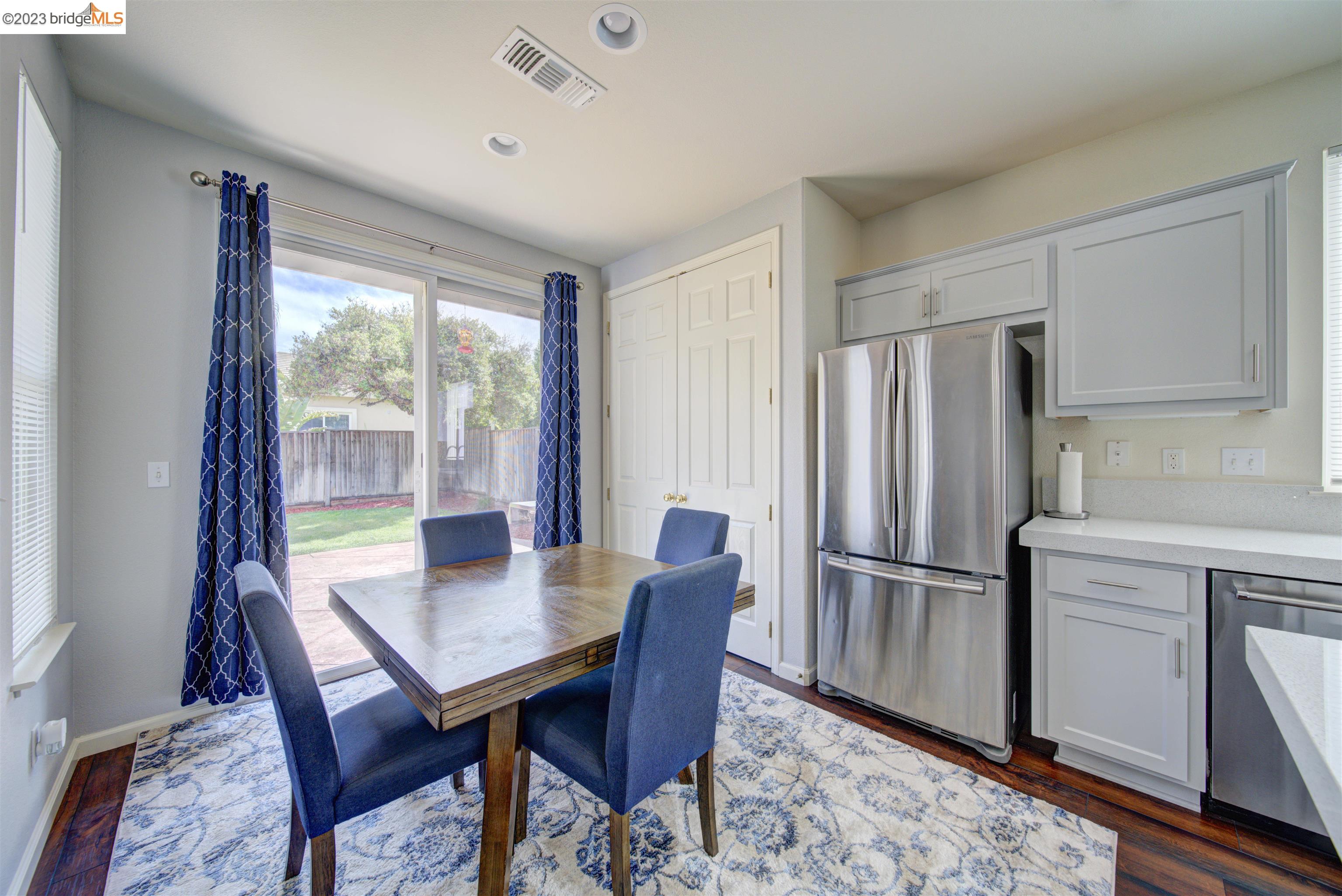 5048 Almanor Dr