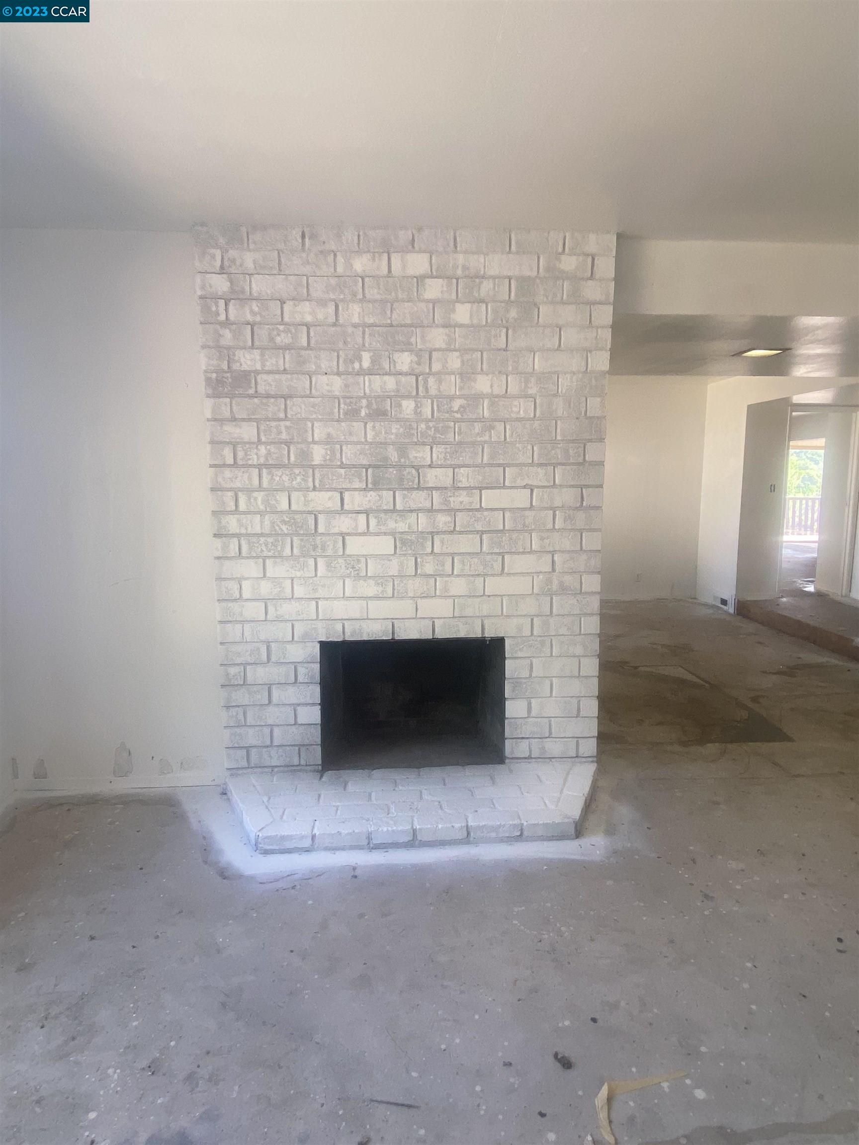5184 Parkridge Dr. & Lot