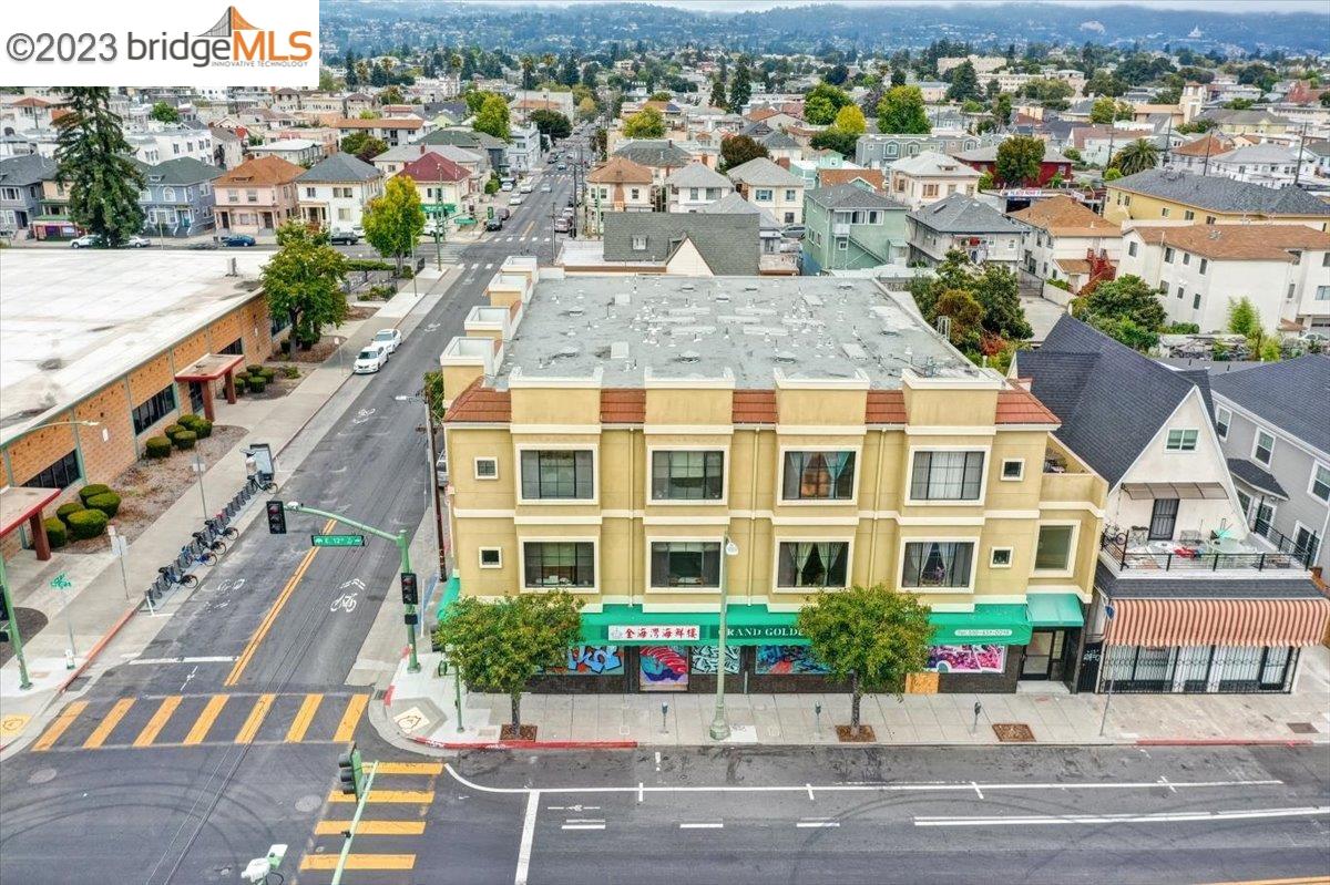 400 E 12th Street